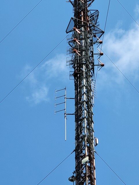 Picture of the VE3BUY Tower